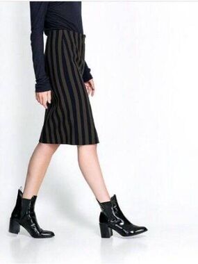 ZARA STRIPED PENCIL SKIRT